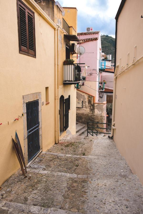 Rocher House Cefalu Apartamento Exterior foto